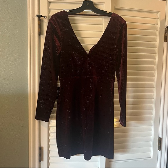 Express Dress - Picture 2 of 3